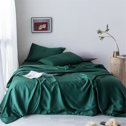 Solid Lustrous Silk Green Bedding Set